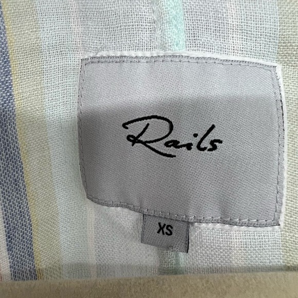 Rails Thea Top Women's Sze XS Biarritz Multi Stripe Tie Front V-Neck Linen Blend - Picture 9 of 12